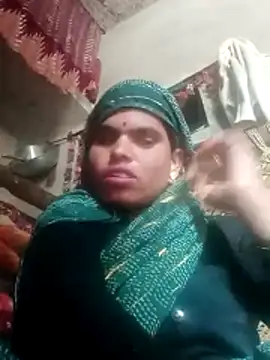 Snapshot of Soniya_pandit chatting on 12.05.25 Soniya pandit online show from 12.05.25