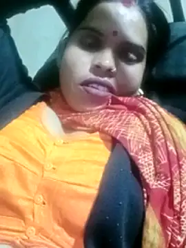 Snapshot of Soniya_pandit chatting on 02.15.26 Soniya pandit online show from 02.15.26