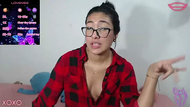 Allison 19   online show from 09.22.25