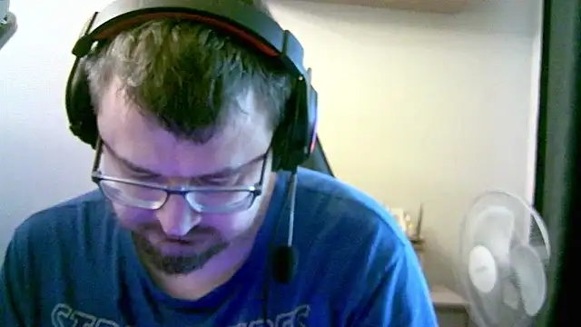 SirAbuser online show from 10.10.25