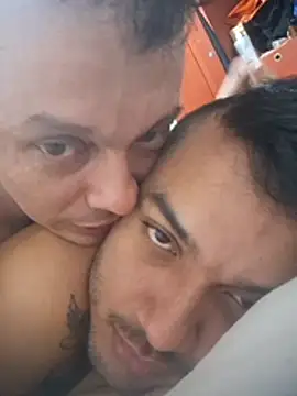 Snapshot of JuceAn14 chatting on 11.19.25 JuceAn14 online show from 11.19.25