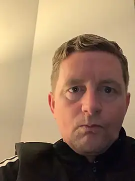 Snapshot of Crusher19830 chatting on 10.26.25 Crusher19830 online show from 10.26.25