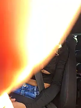 PetiteSecrets online show from 12.05.25