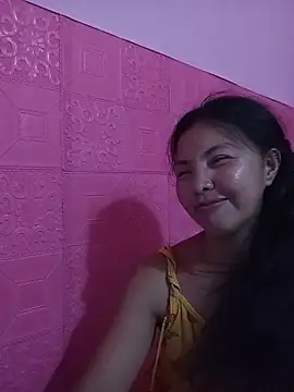 oceanlover23 online show from 11.17.25