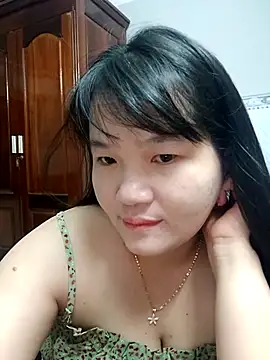 Snapshot of _Babyrose_ chatting on 09.15.25 Babyrose online show from 09.15.25