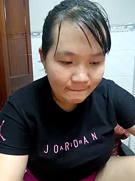 Snapshot of _Babyrose_ chatting on 10.01.25 Babyrose online show from 10.01.25