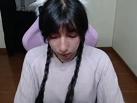 ScarlettShirahoshi online show from 11.27.25