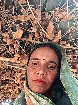 Snapshot of Pinky12A chatting on 11.14.25 Pinky12A online show from 11.14.25