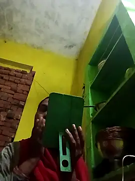 Snapshot of Pinky12A chatting on 11.14.25 Pinky12A online show from 11.14.25