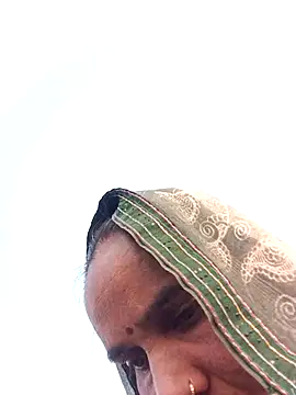 Snapshot of Pinky12A chatting on 11.25.25 Pinky12A online show from 11.25.25