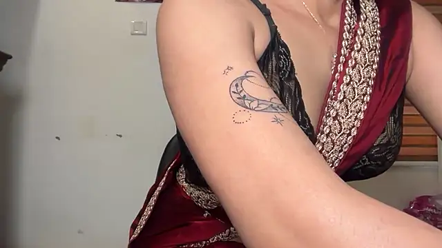 LucytheDevilQueen online show from 03.04.26