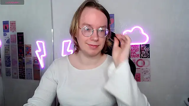 Amanda Butlerr online show from 04.11.26