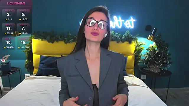 Joan Nelson online show from 01.07.26