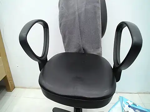  Lady- online show from 03.27.26