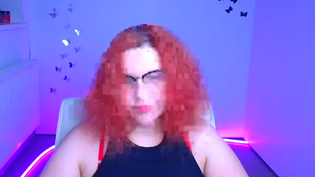 ScarletVixen  online show from 09.24.25