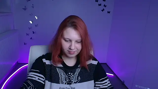 ScarletVixen  online show from 09.28.25