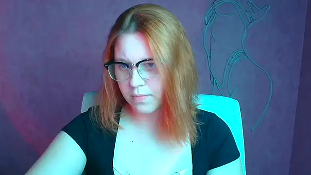 ScarletVixen  online show from 09.29.25
