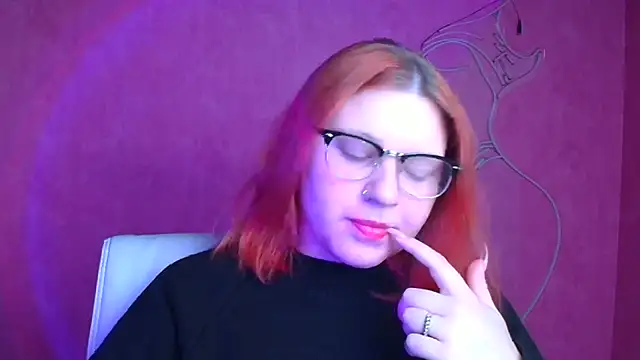ScarletVixen  online show from 10.08.25