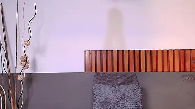 SagiraBelle online show from 11.14.25