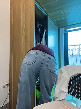 bunny b4nny online show from 11.08.25