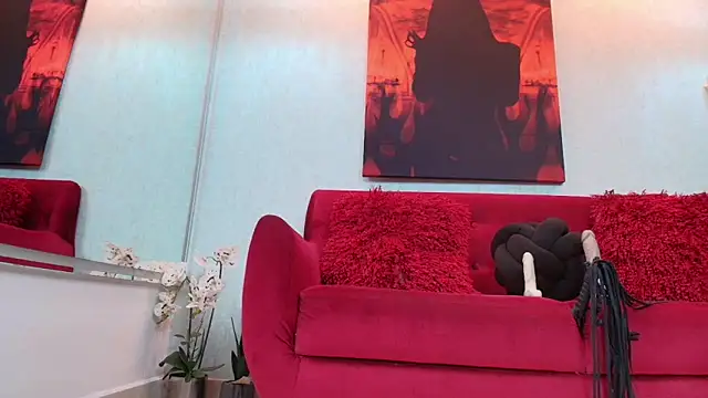 Snapshot of Valery_mansonn chatting on 10.03.25 Valery mansonn online show from 10.03.25