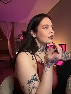 Mariiiiiway online show from 04.10.26