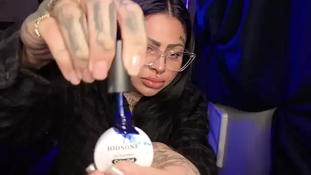 Snapshot of chicanachic13 chatting on 01.17.26 chicanachic13 online show from 01.17.26