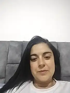 Nahomi 04 online show from 10.20.25