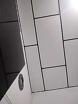 Nahomi 04 online show from 10.25.25