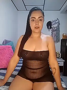 Nahomi 04 online show from 11.12.25