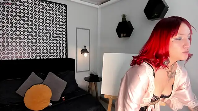 Snapshot of Angel_Blck chatting on 11.18.25 Angel Blck online show from 11.18.25