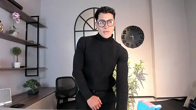 AustinJones  online show from 10.18.25