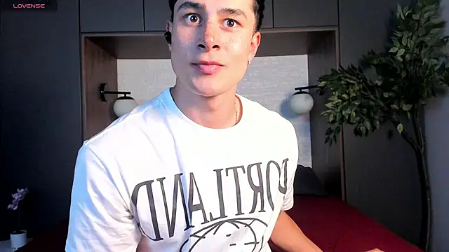 AustinJones  online show from 03.26.26