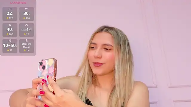 Snapshot of MaddieTease chatting on 10.28.25 MaddieTease online show from 10.28.25