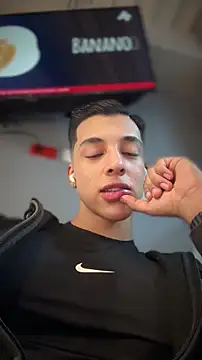 Troye Williams online show from 03.30.26