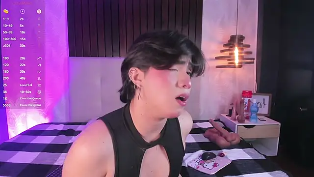 Creamy Angelo online show from 11.17.25