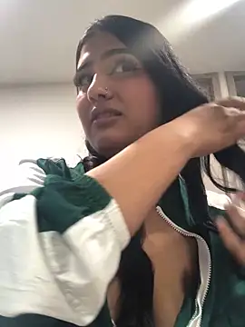 Snapshot of Miia_Parker chatting on 11.24.25 Miia Parker online show from 11.24.25