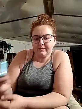 Snapshot of XEmoxkittyx chatting on 02.22.26 XEmoxkittyx online show from 02.22.26