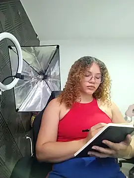 SirenRouge 69 online show from 04.18.26