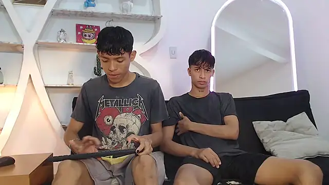 BEAUTY BOYS1 online show from 10.03.25