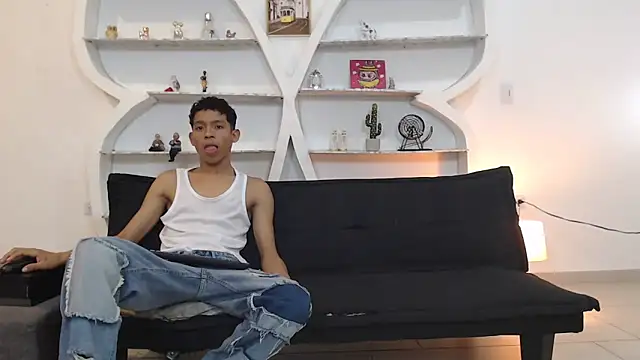 BEAUTY BOYS1 online show from 11.20.25