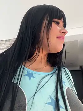 BrendaCrean online show from 02.06.25