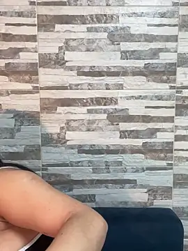 BrendaCrean online show from 03.13.25