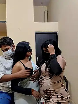 Hot modal online show from 11.25.25