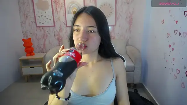 Kylie ch1 online show from 10.11.25