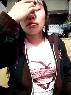   Sasulq   online show from 11.06.25