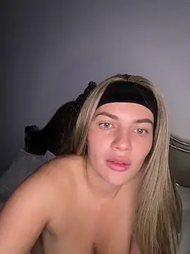 little lola x online show from 10.26.25