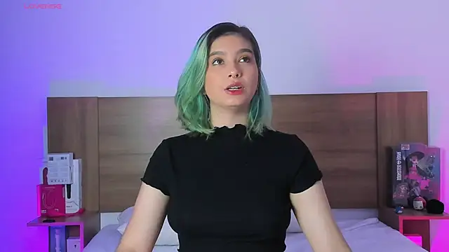Snapshot of Akatsumi_ chatting on 06.17.26 Akatsumi online show from 06.17.26