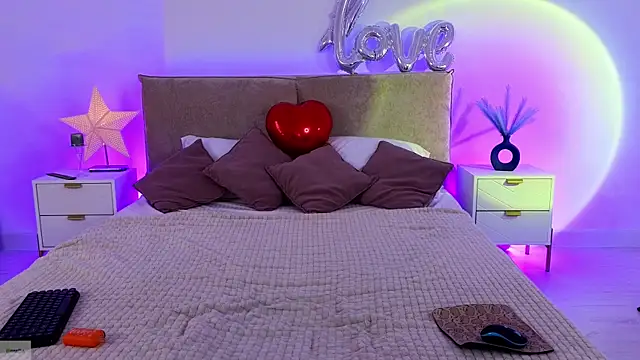 Jules night online show from 05.25.26