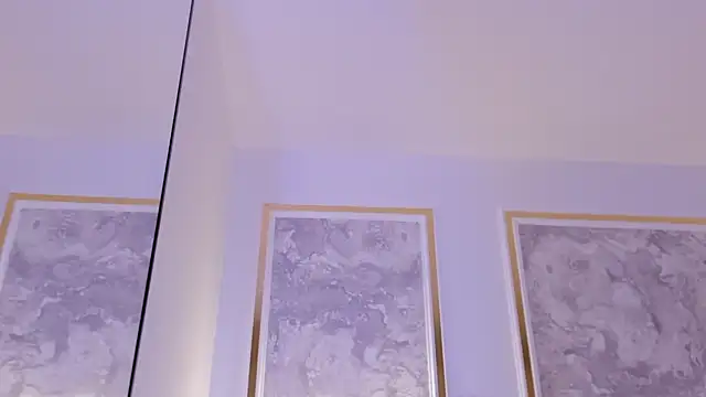 doll eyees  online show from 09.25.25